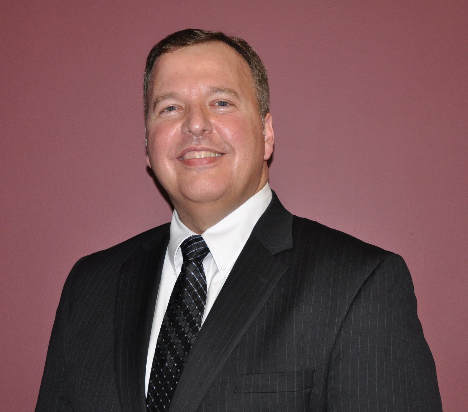 Bus driver shortage highlights HewlettWoodmere roundtable Herald